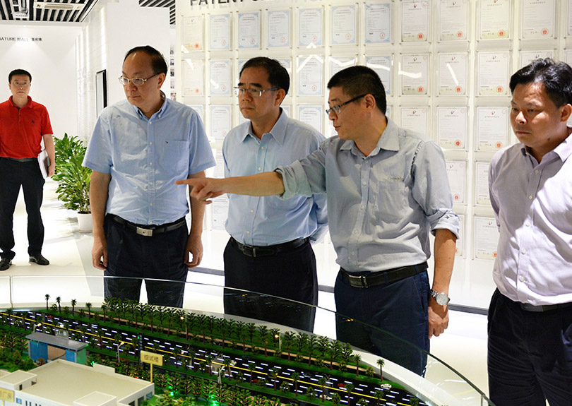 领导来访： 2018.10东莞市委书记梁维东PA视讯,PlayAce调研